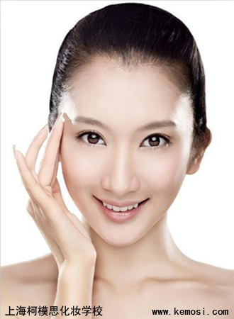 如何卸妆？