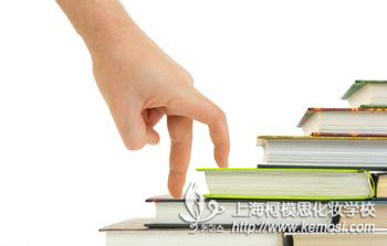 哪里的化妆学校好？怎样选择化妆学校？（二）