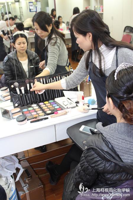 韩国化妆师等级证书考让圆满结束 预祝同学们全部通过